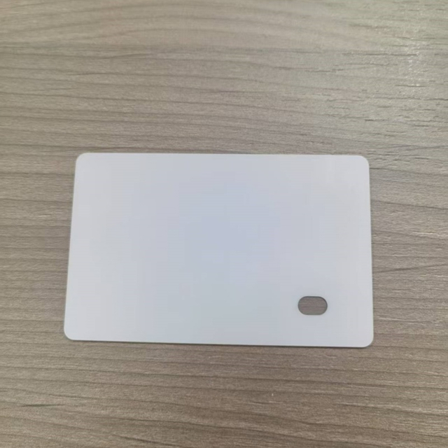 Hochglänzende umweltfreundliche weiße leere laserbare Polycarbonat-PC-ID-Karte mit klarem Fenster